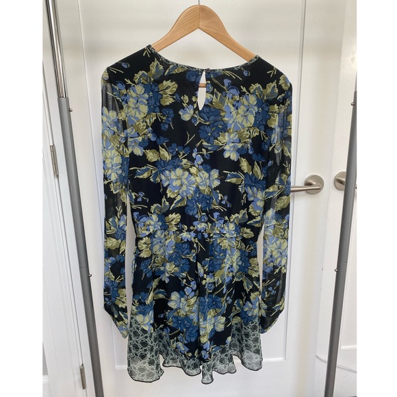 Band of Gypsies Floral Sleeved Romper / Playsuit - Picture 3 of 9